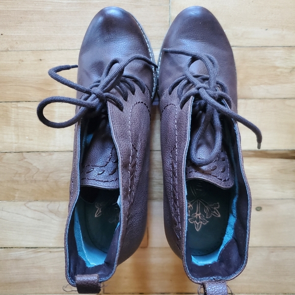 Hush Puppies Revive Chukka bootie, size 7.5 - Picture 2 of 5